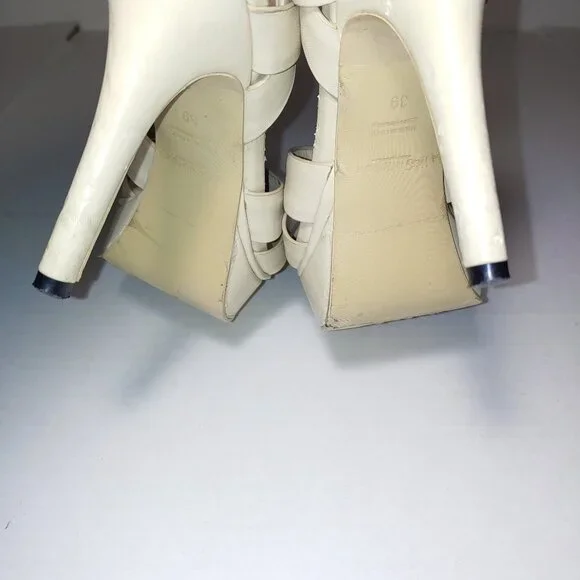 SAINT LAURENT Tribute Platform Sandals in Smooth Leather Cream Size 39 - Picture 8 of 15